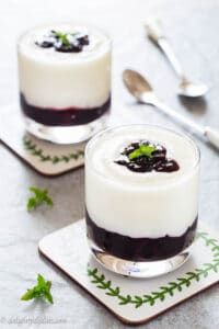Yogurt Black Sticky Rice Pudding - A healthy Vietnamese dessert