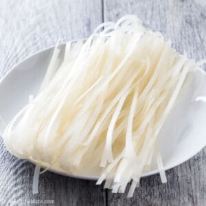 Vietnamese Rice Noodles (Pho) can be used in noodle soup, stir-fry or salad.