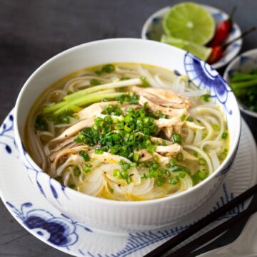 cropped-Authentic-Pho-Ga-Hanoi-Vietnamese-Chicken-Noodle-Soup-1.jpg