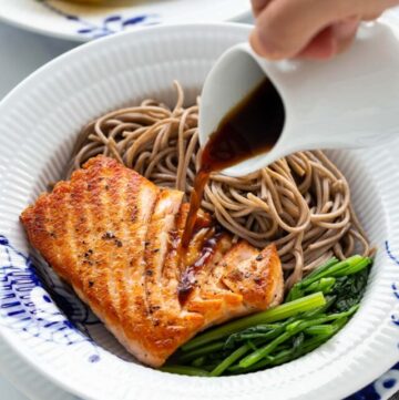 cropped-Crispy-Pan-Seared-Salmon-with-Soba-Noodle-Salad.jpg