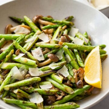 cropped-Sauteed-Asparagus-with-Brown-Beech-Mushrooms.jpg