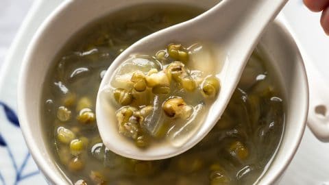 Mung Bean Sweet Soup with Aloe Vera Gel