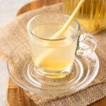 a glass of Vietnamese lemongrass ginger tea (tra gung sa)