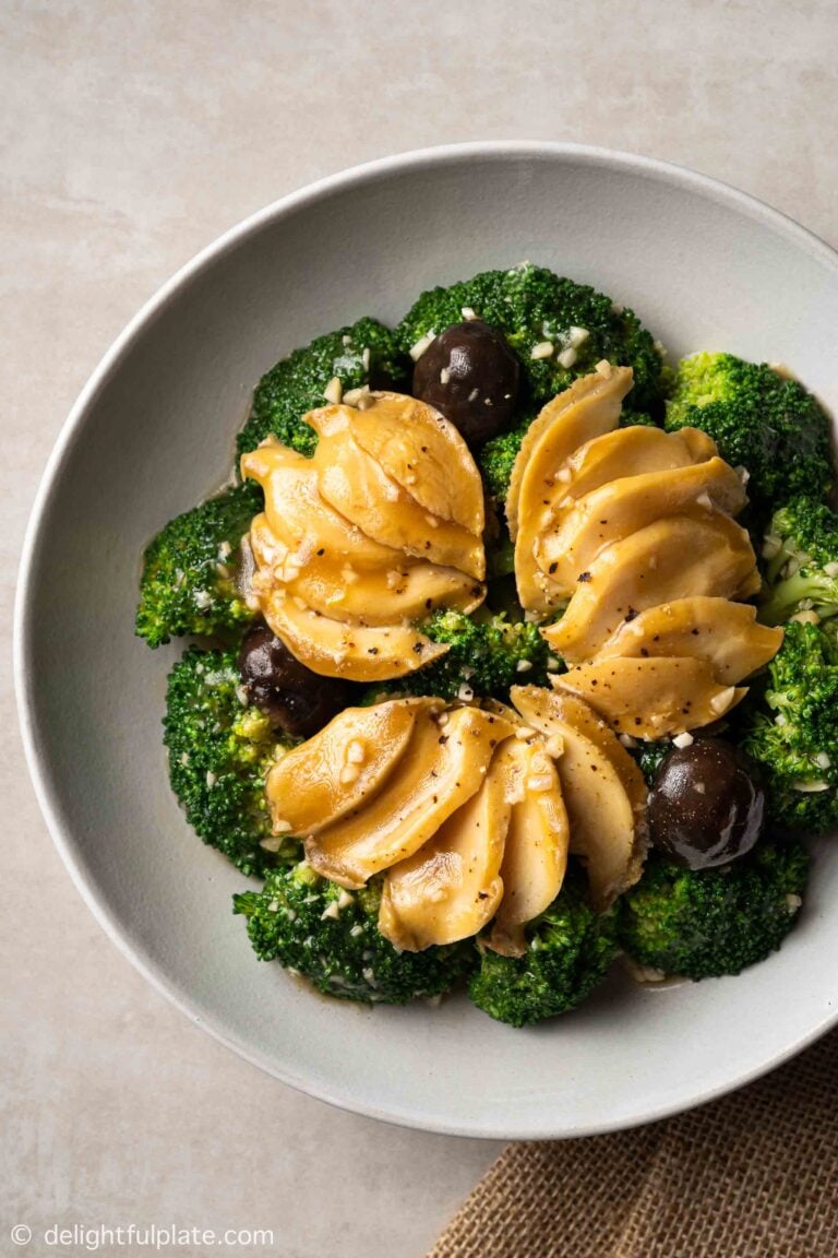 Braised Abalone and Broccoli in Oyster Sauce