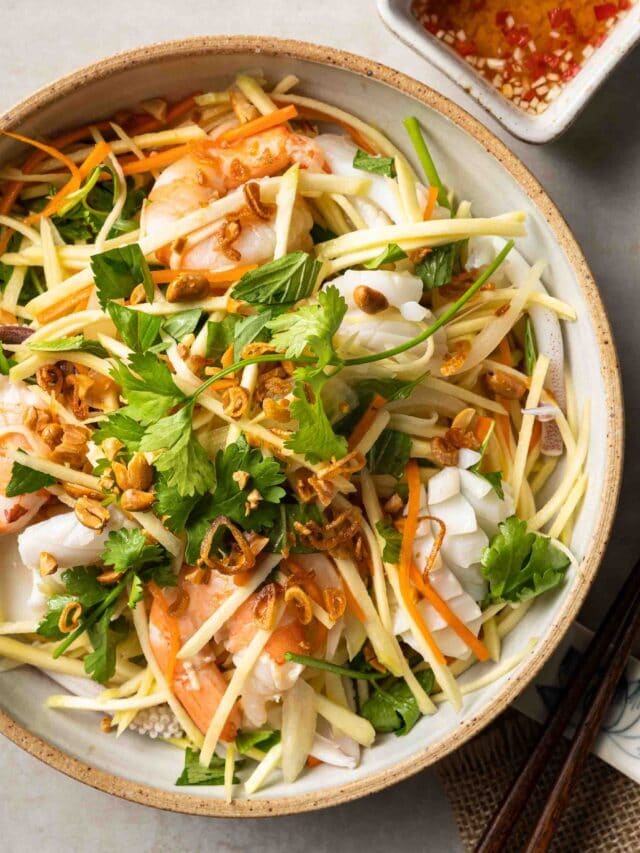Vietnamese Green Mango Salad with Seafood Story