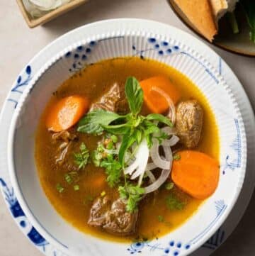 cropped-Authentic-Bo-kho-recipe-Vietnamese-Lemongrass-Beef-Stew.jpg