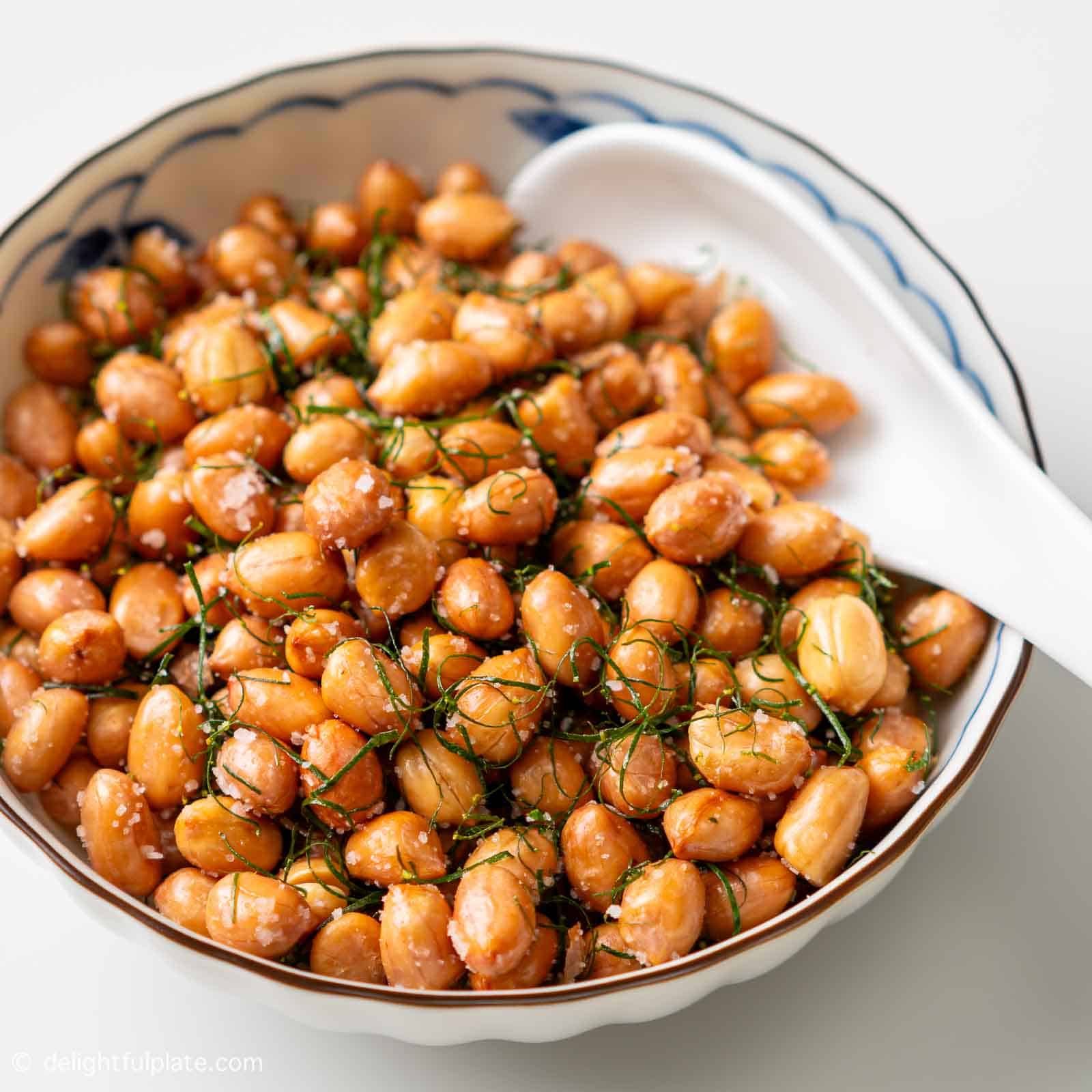 Salted Fried Peanuts - Crunchy and Addictive Snack - Delightful Plate